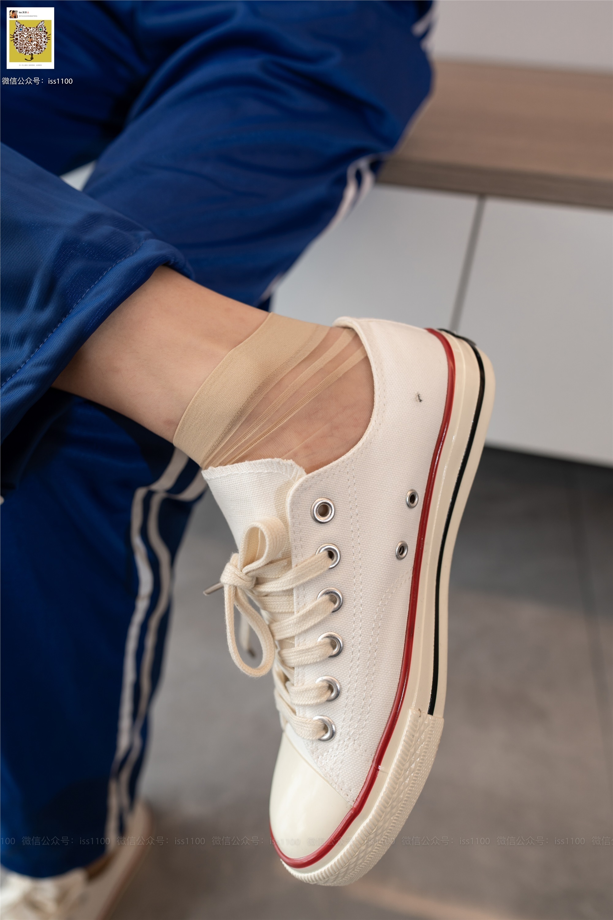 ISS系列 002 佳佳 校服